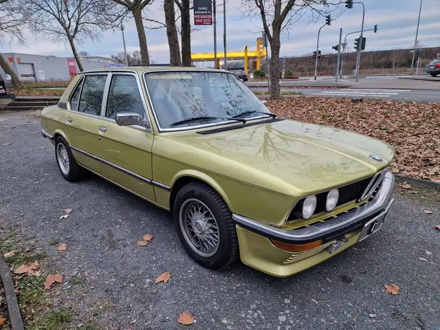 BMW 525 .   H Zulassung  guter Zustand.