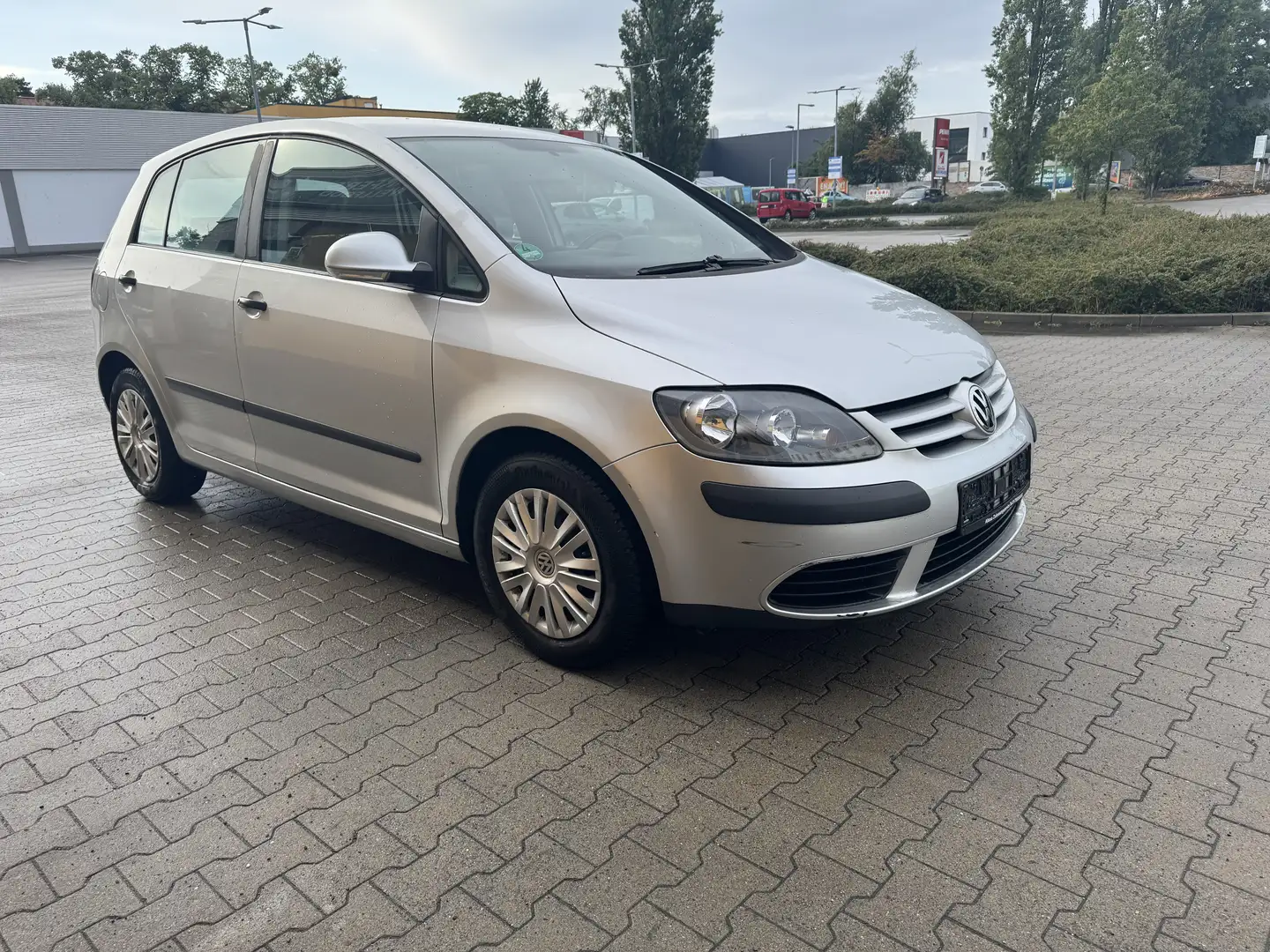 Volkswagen Golf Plus Trendline Gris - 1