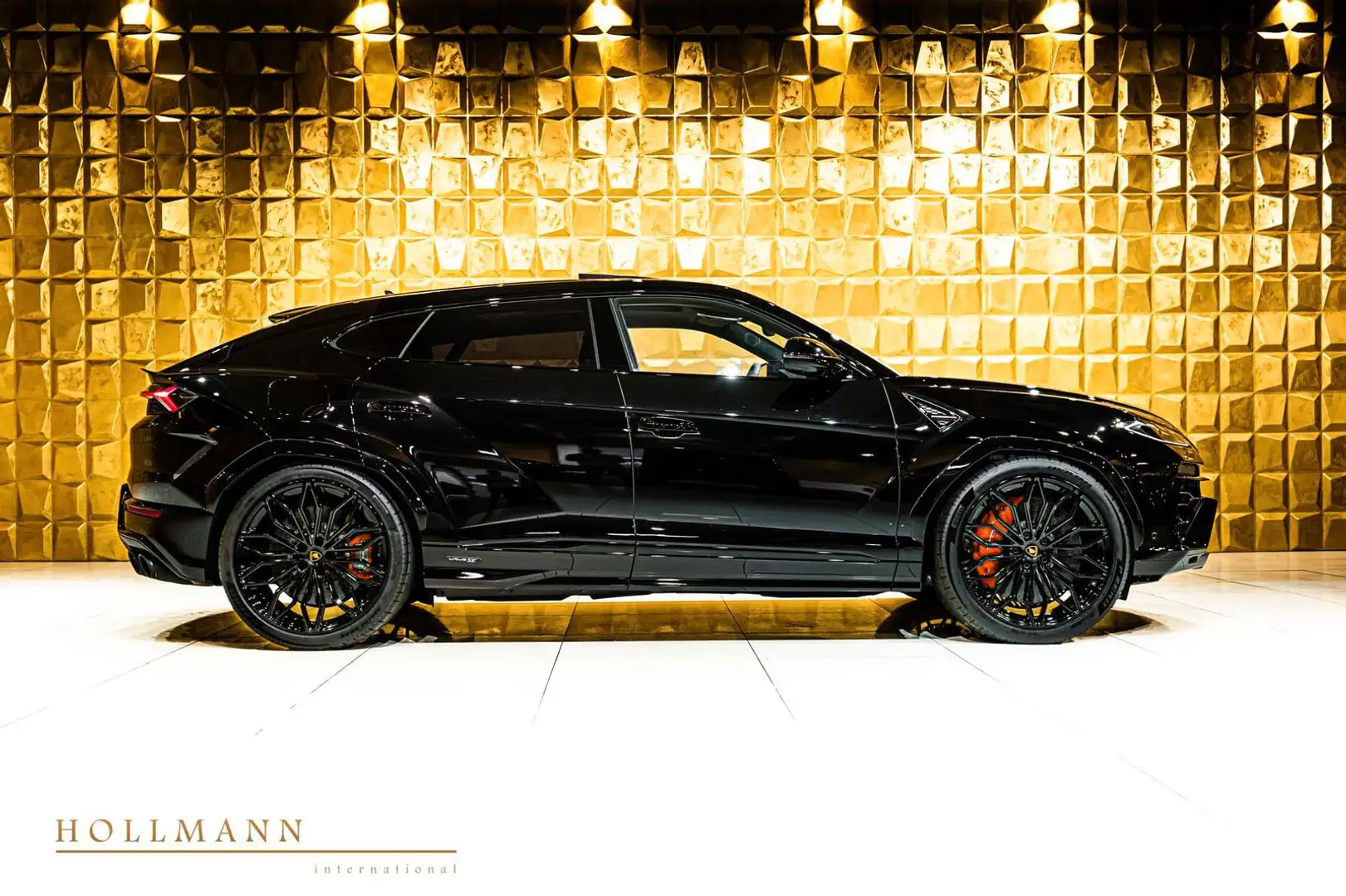 Lamborghini Urus SE+B&O 3D+CARBON+PANORAMIC+STOCK+ Zwart - 2