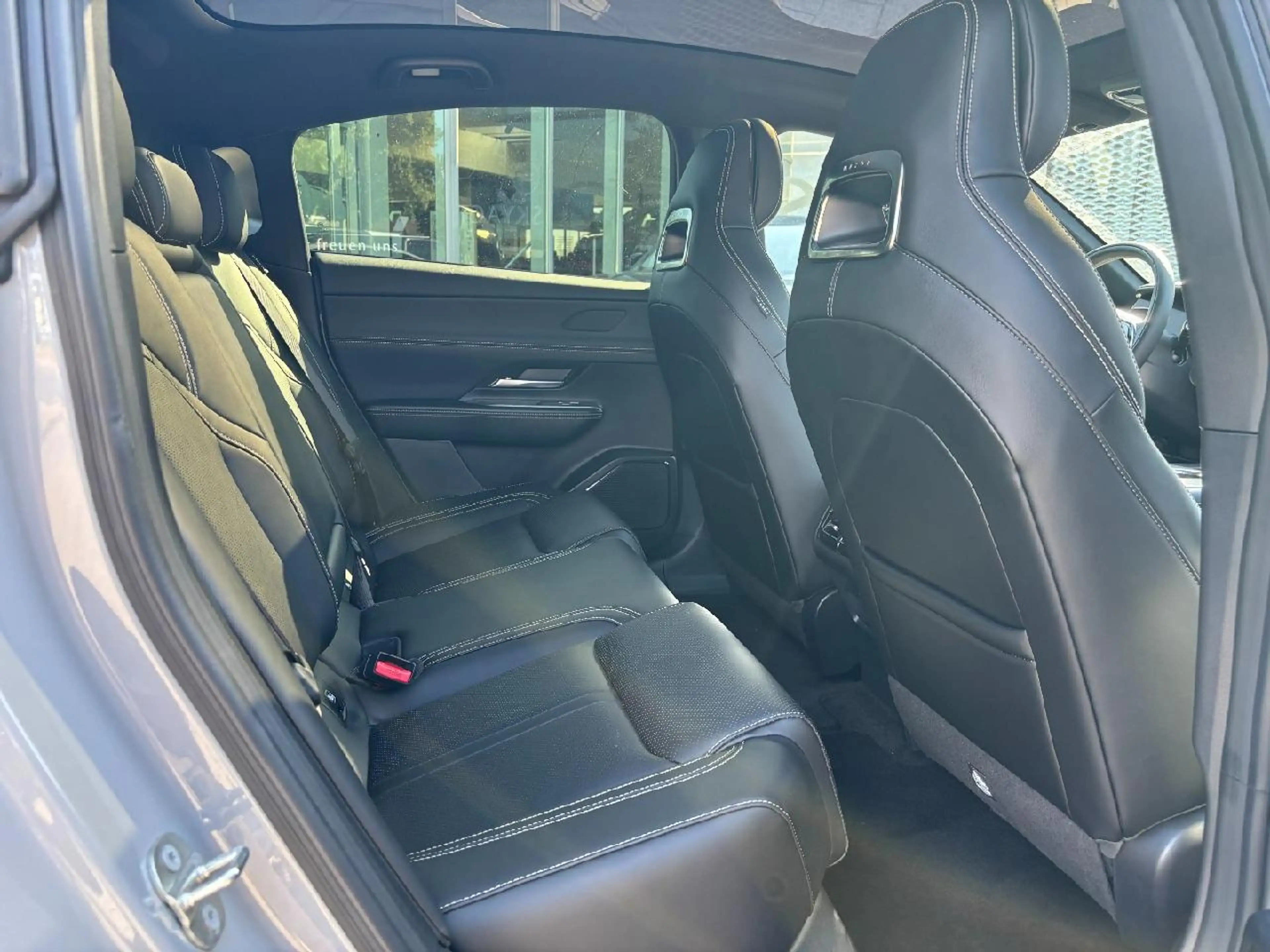 Mazda 6e 190 kW EV Takumi — photo 9