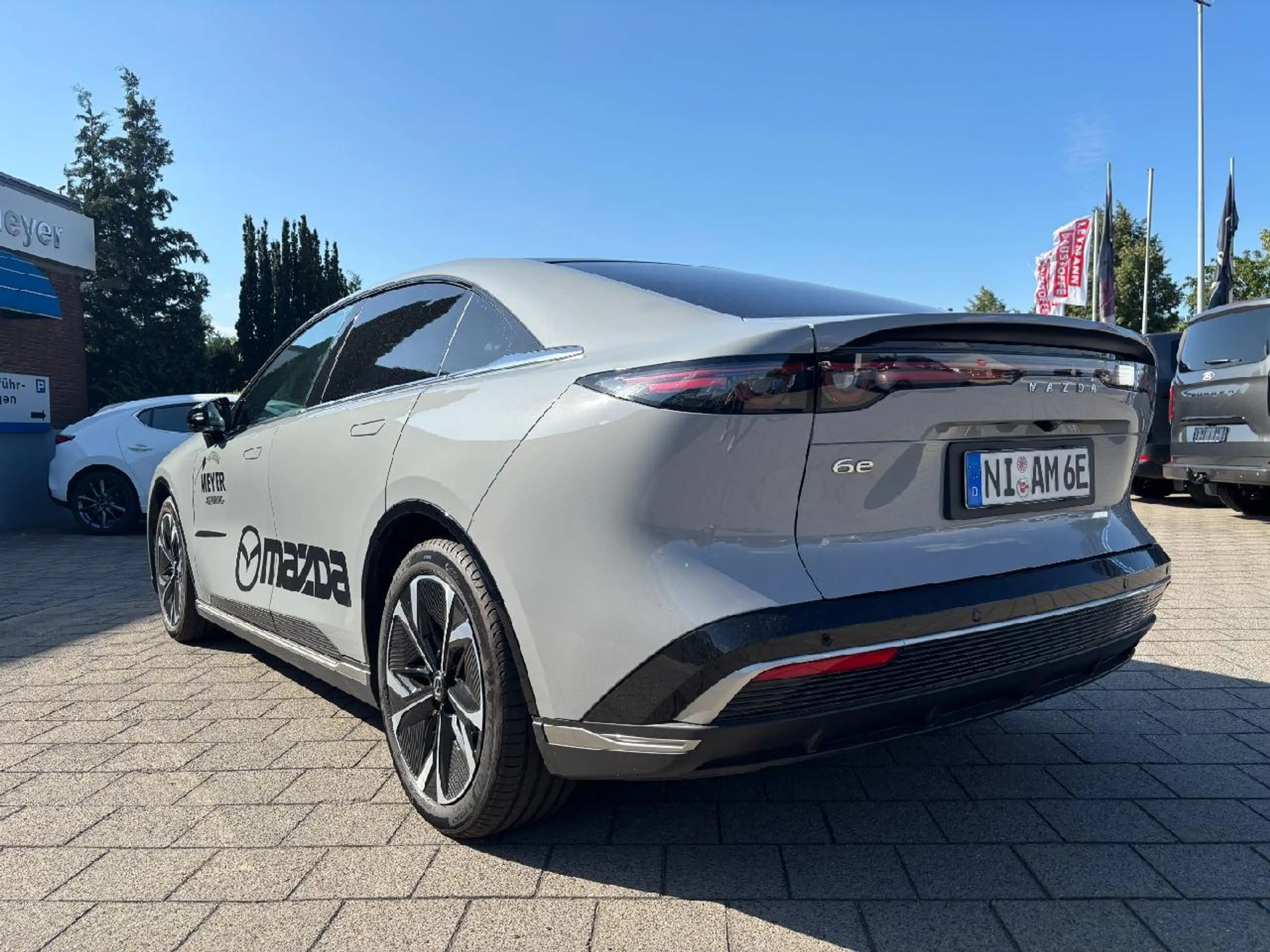 Mazda 6e 190 kW EV Takumi — photo 3