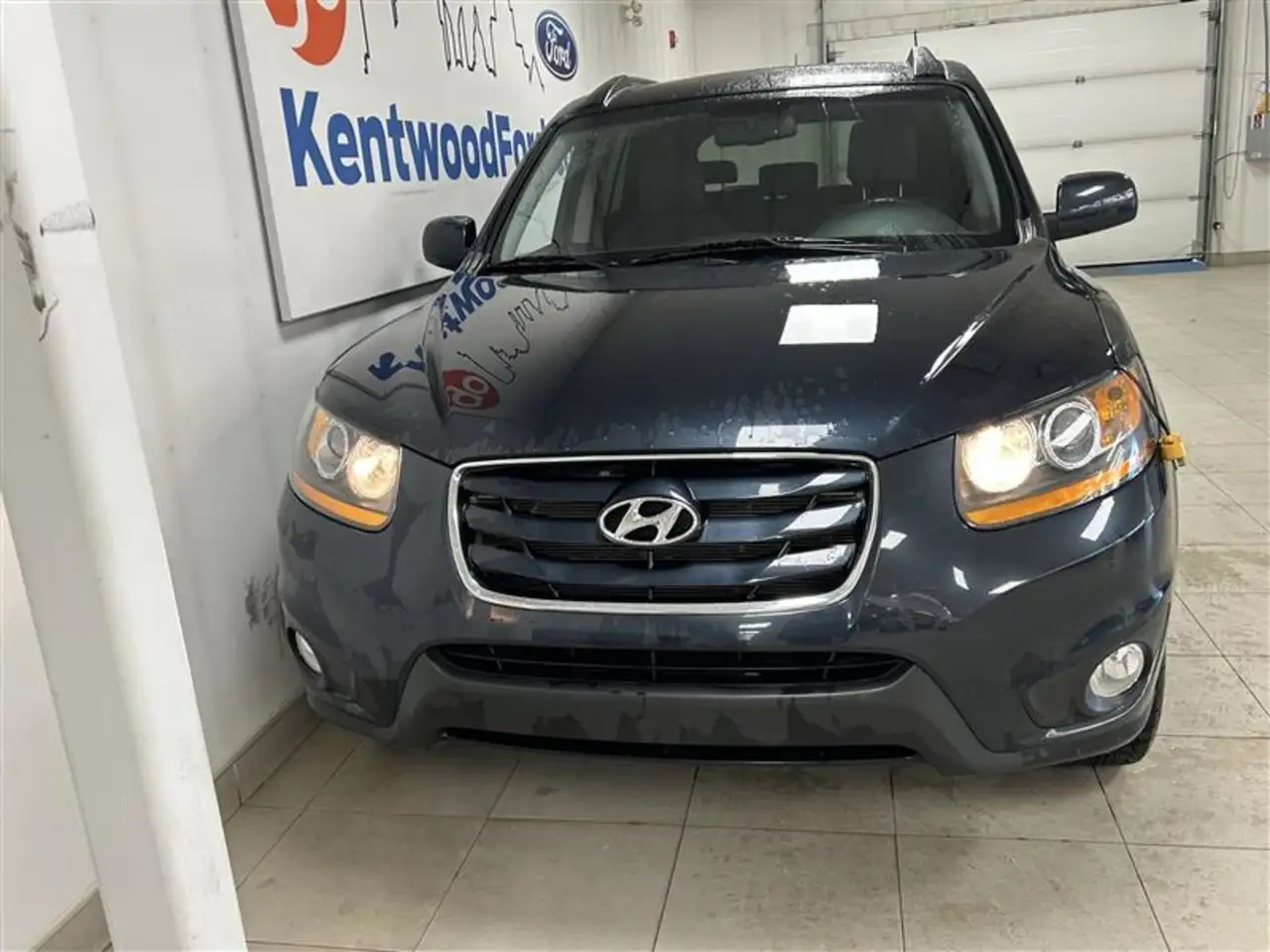 Hyundai SANTA FE снимка Hyundai SANTA FE