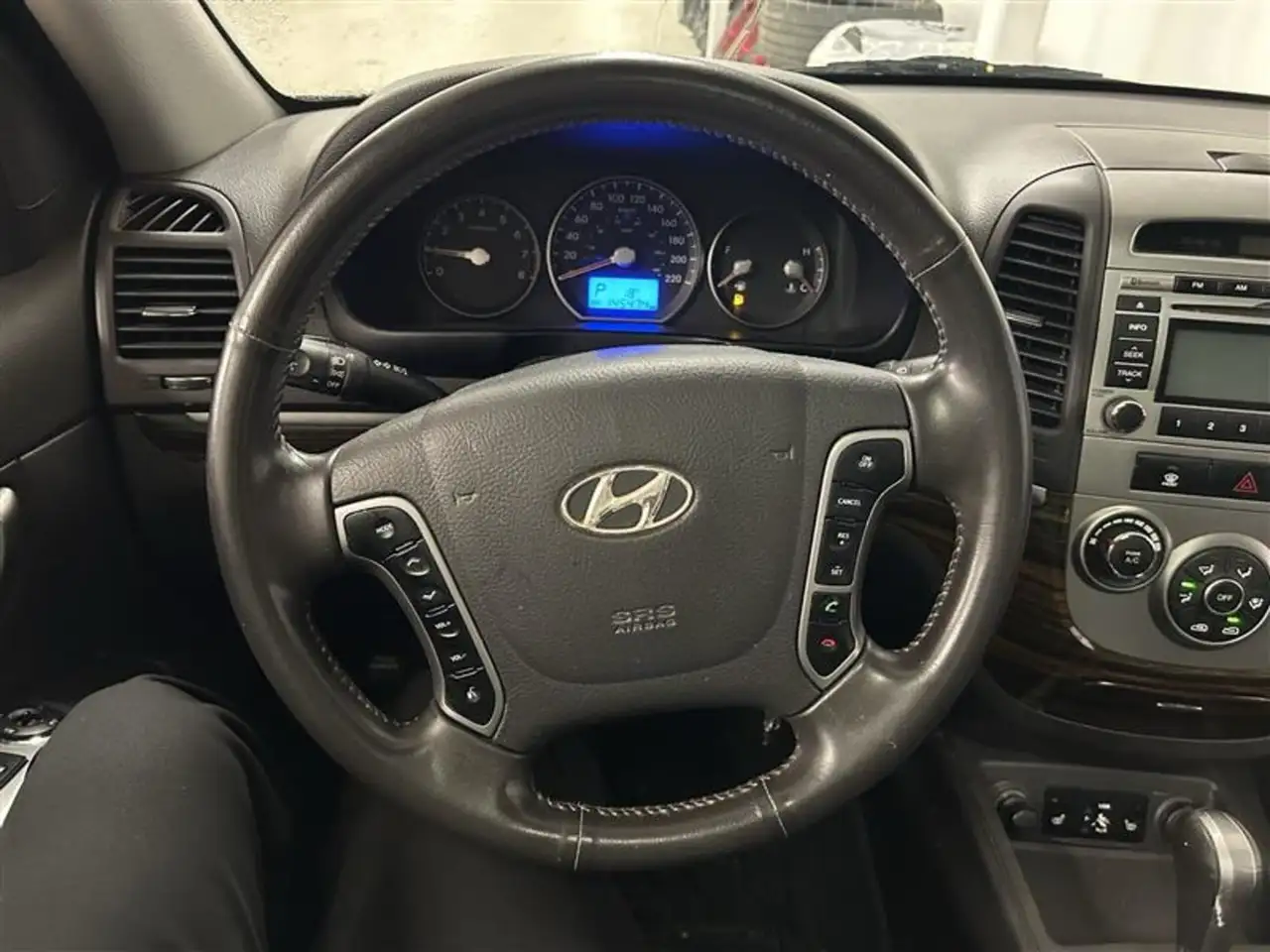 Hyundai SANTA FE снимка Hyundai SANTA FE