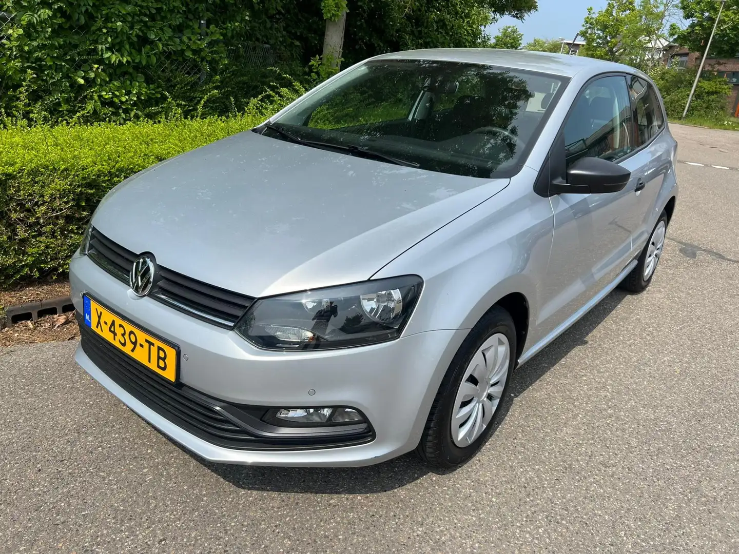 Volkswagen Polo 1.0 Navigatie / Airco / Cruise control / Parkeerse Argent - 2