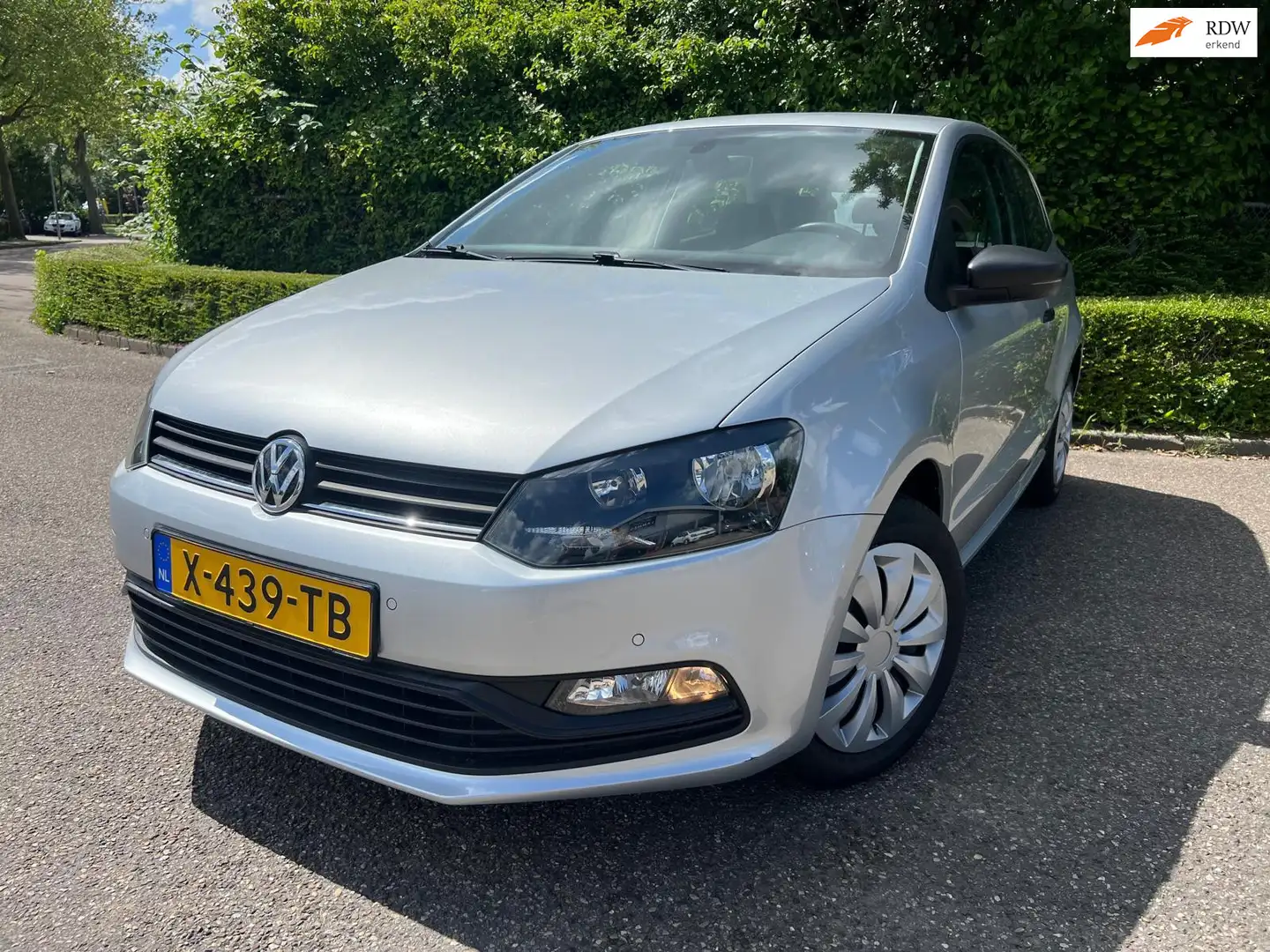 Volkswagen Polo 1.0 Navigatie / Airco / Cruise control / Parkeerse Argent - 1