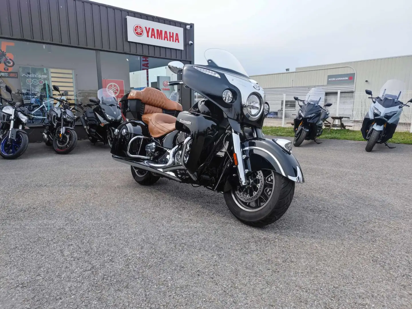 Indian Roadmaster Schwarz - 2