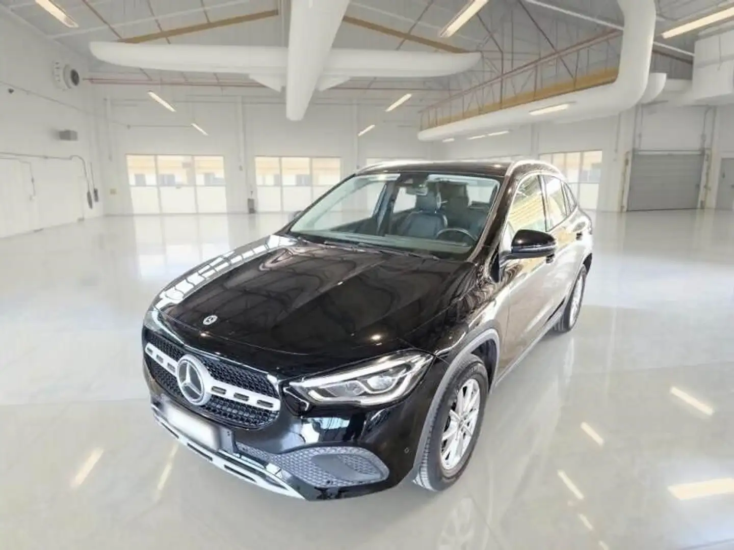 Mercedes-Benz GLA 200 GLA 200 d Automatic Business Extra Schwarz - 1