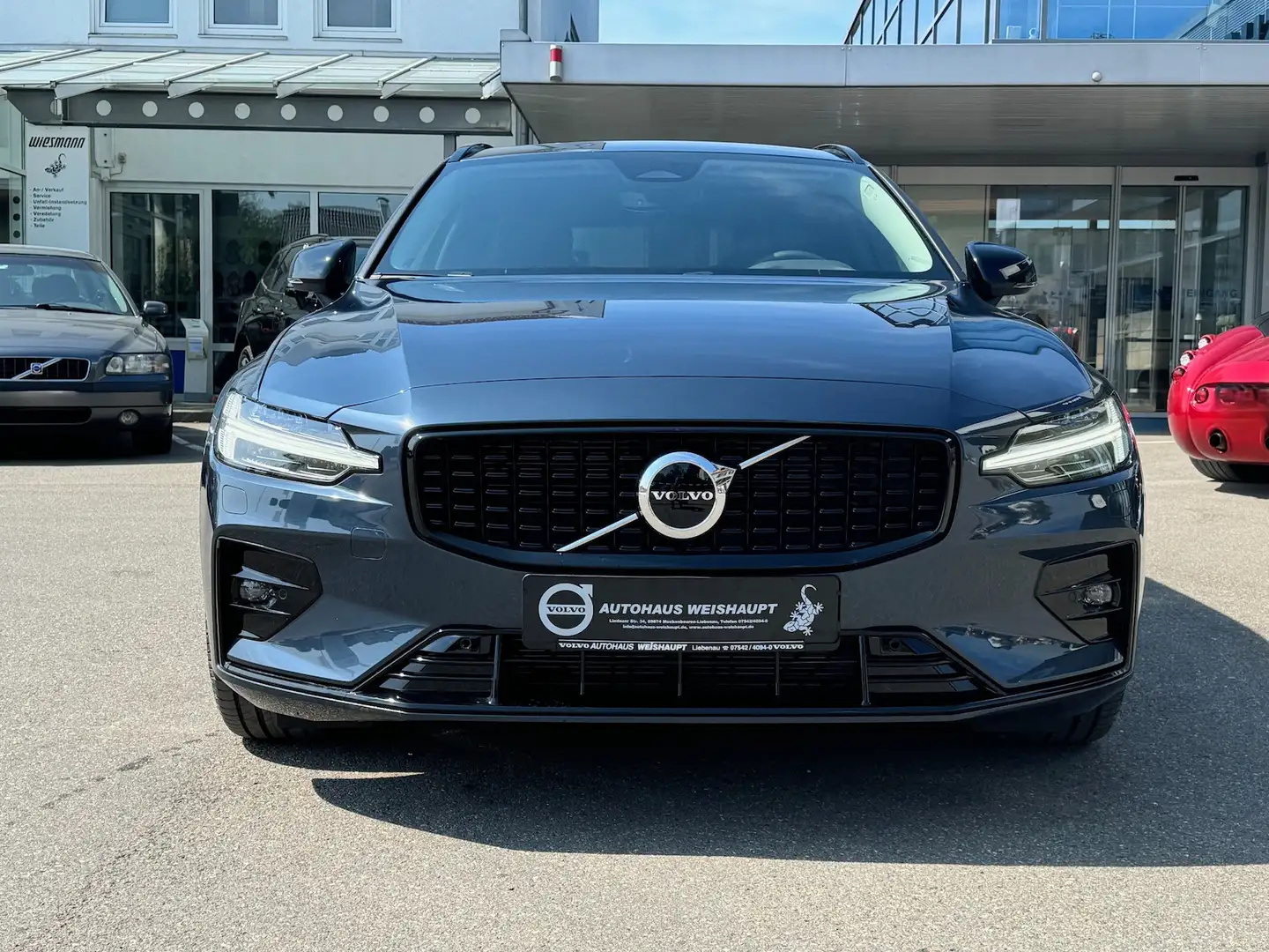 Volvo V60 B4*Plus Dark*NP64480*ACC*BLIS*Leder*H&K*19Z Blau - 2