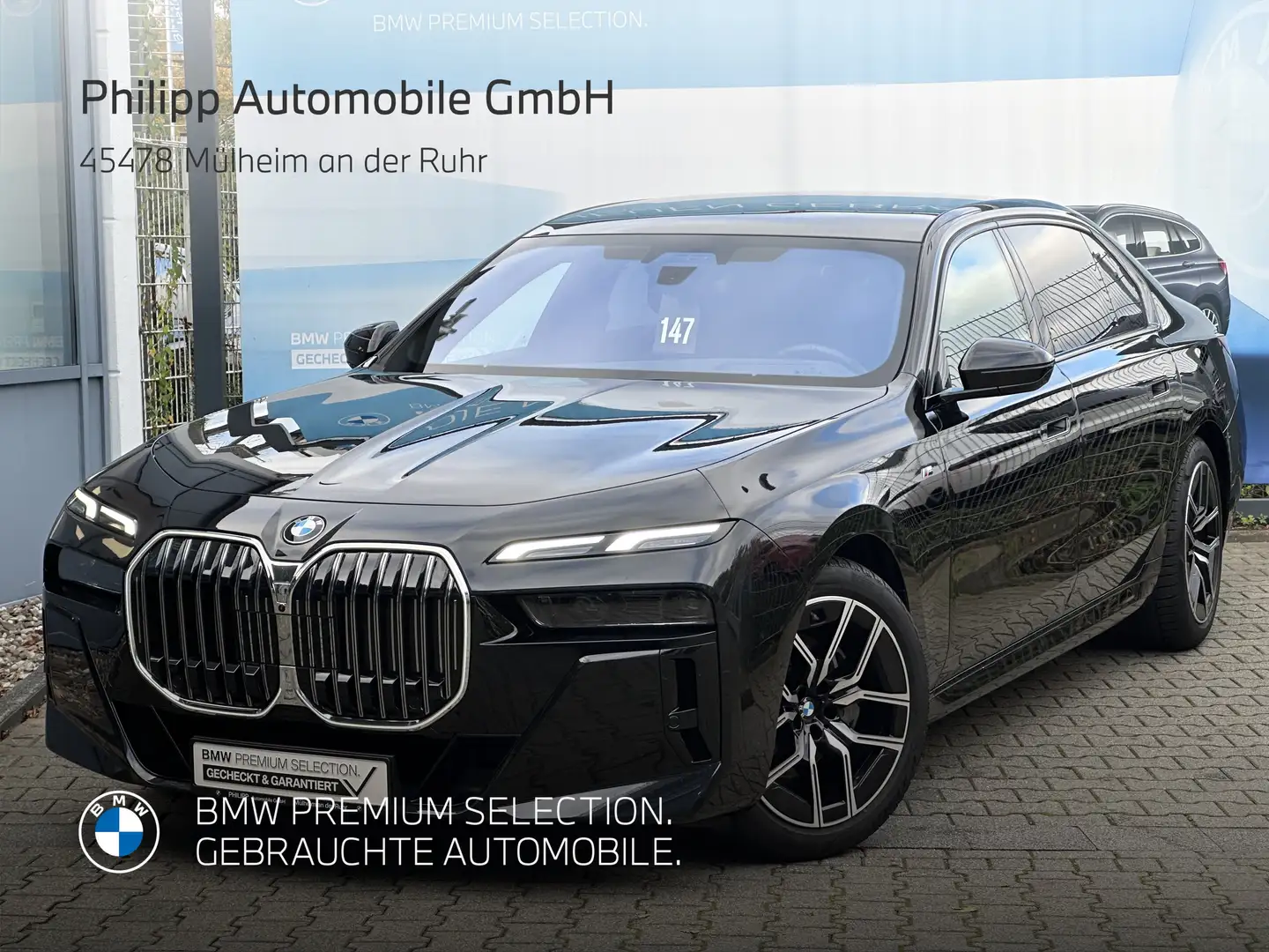 BMW 740 d xDrive M Sport Autobahnass. PANO-SKY StHzg Fekete - 2