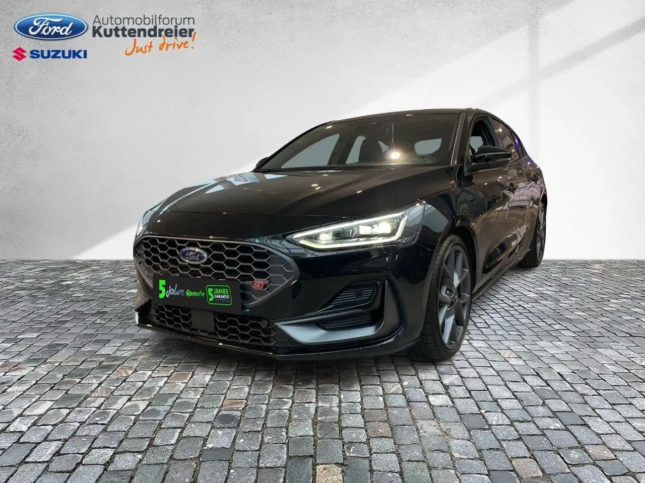 Ford Focus 2.3 EcoBoost ST X ACC+LED+Navi+Pano+SD+SHZ 2