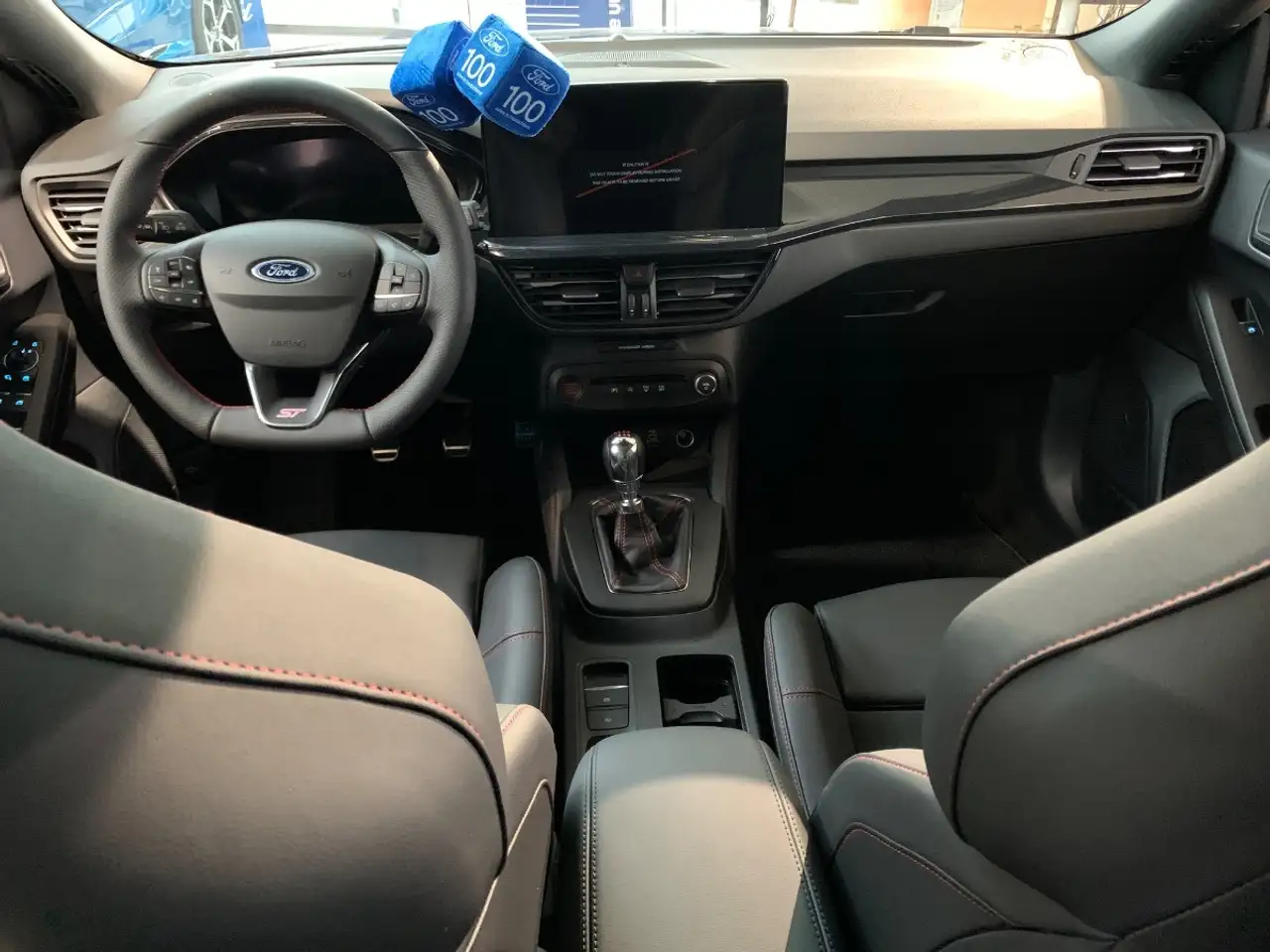 Ford Focus 2.3 EcoBoost ST X ACC+LED+Navi+Pano+SD+SHZ 10