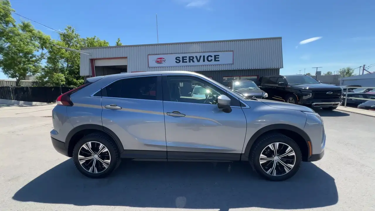 Mitsubishi Eclipse Cross photo Mitsubishi Eclipse Cross