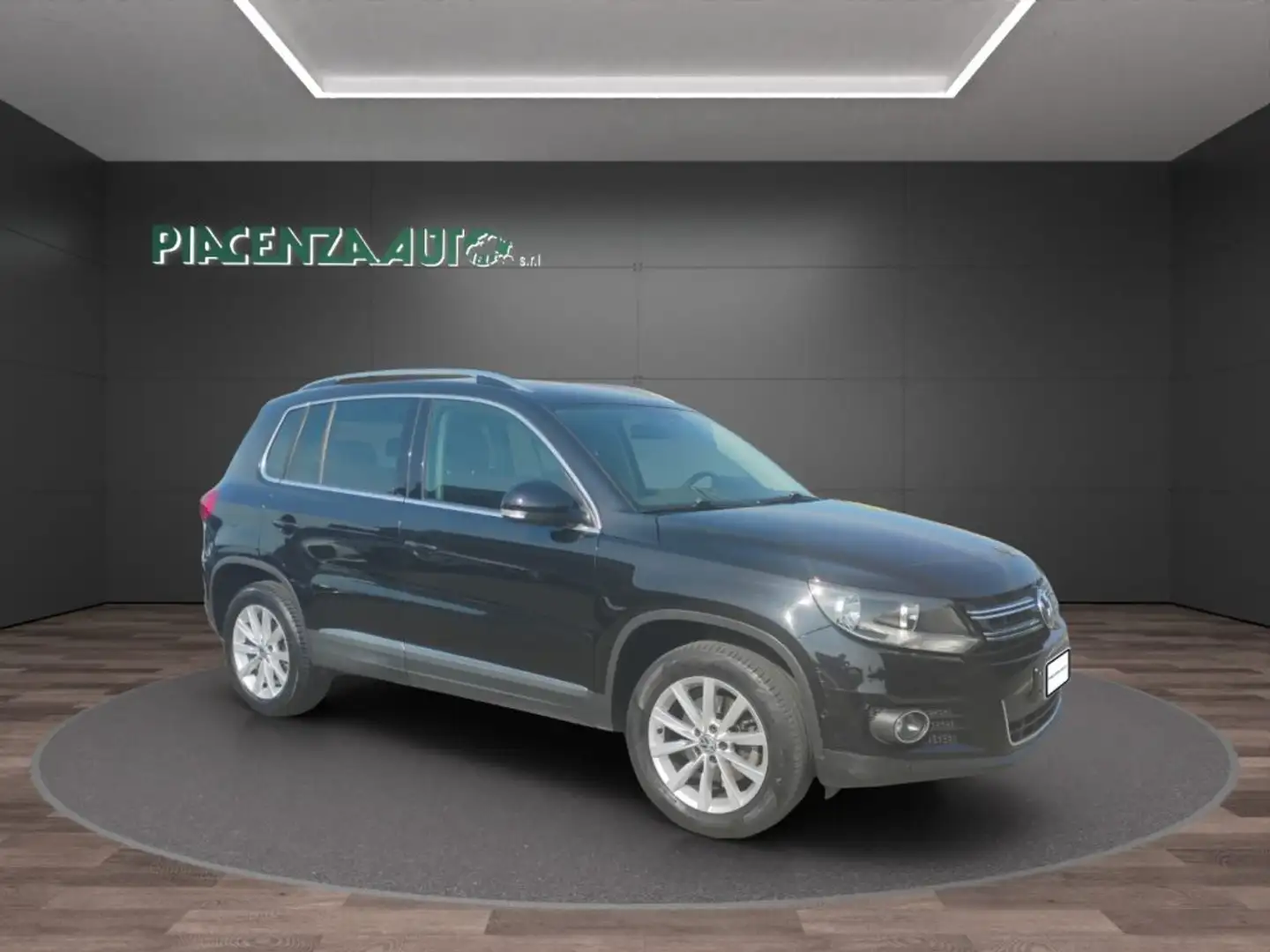 Volkswagen Tiguan 2.0 TDI. 4MOTION DSG Sport & Style .NAVI Negro - 1