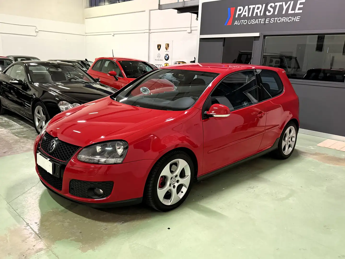 Volkswagen Golf GTI Golf V 2003 3p 2.0 tfsi Rood - 1