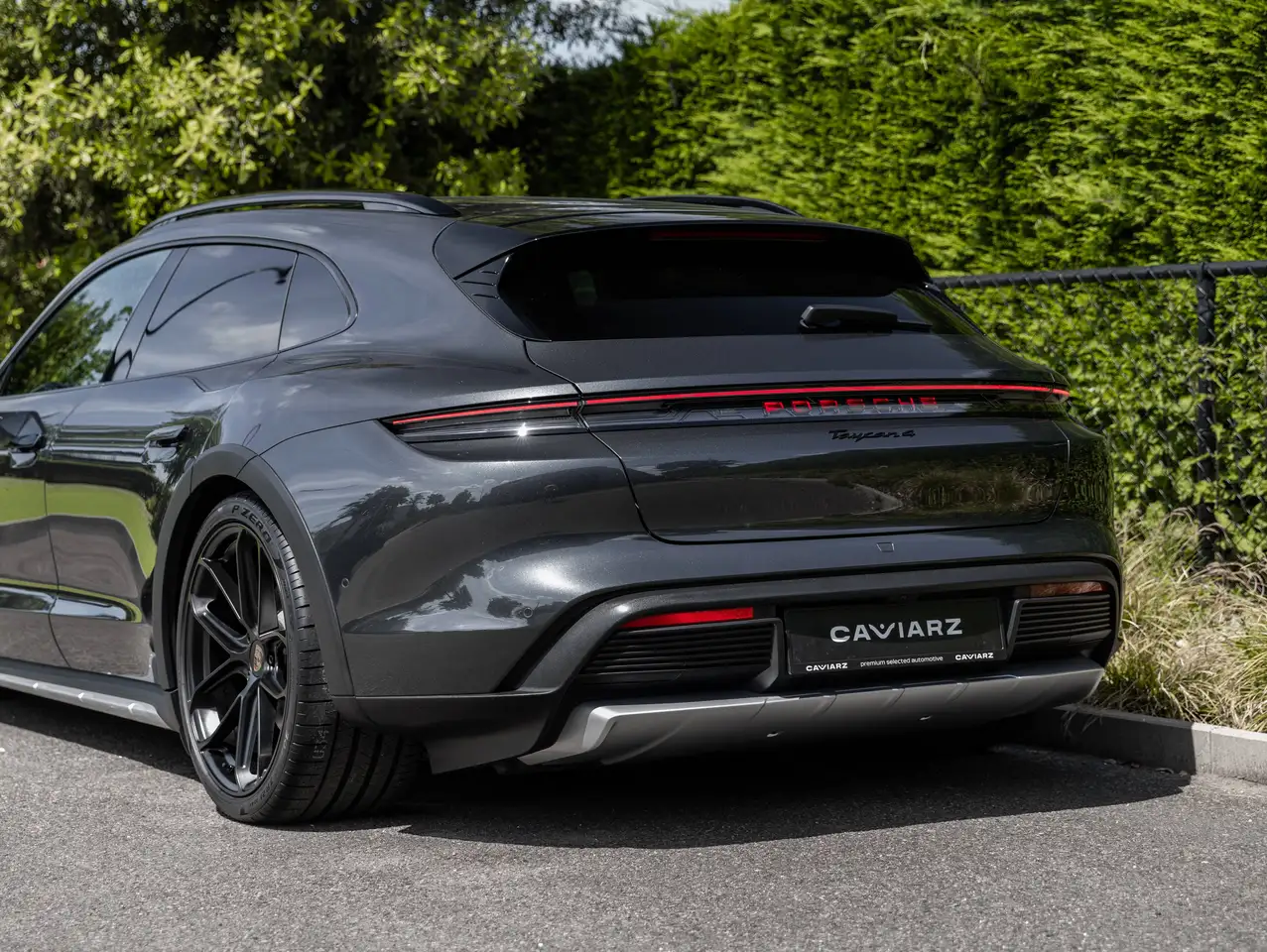 Porsche Taycan 4 CT FACELIFT BATT+/PANO/AIR/HDMATR/360/ACC/18W/BOSE, миниатюра 26