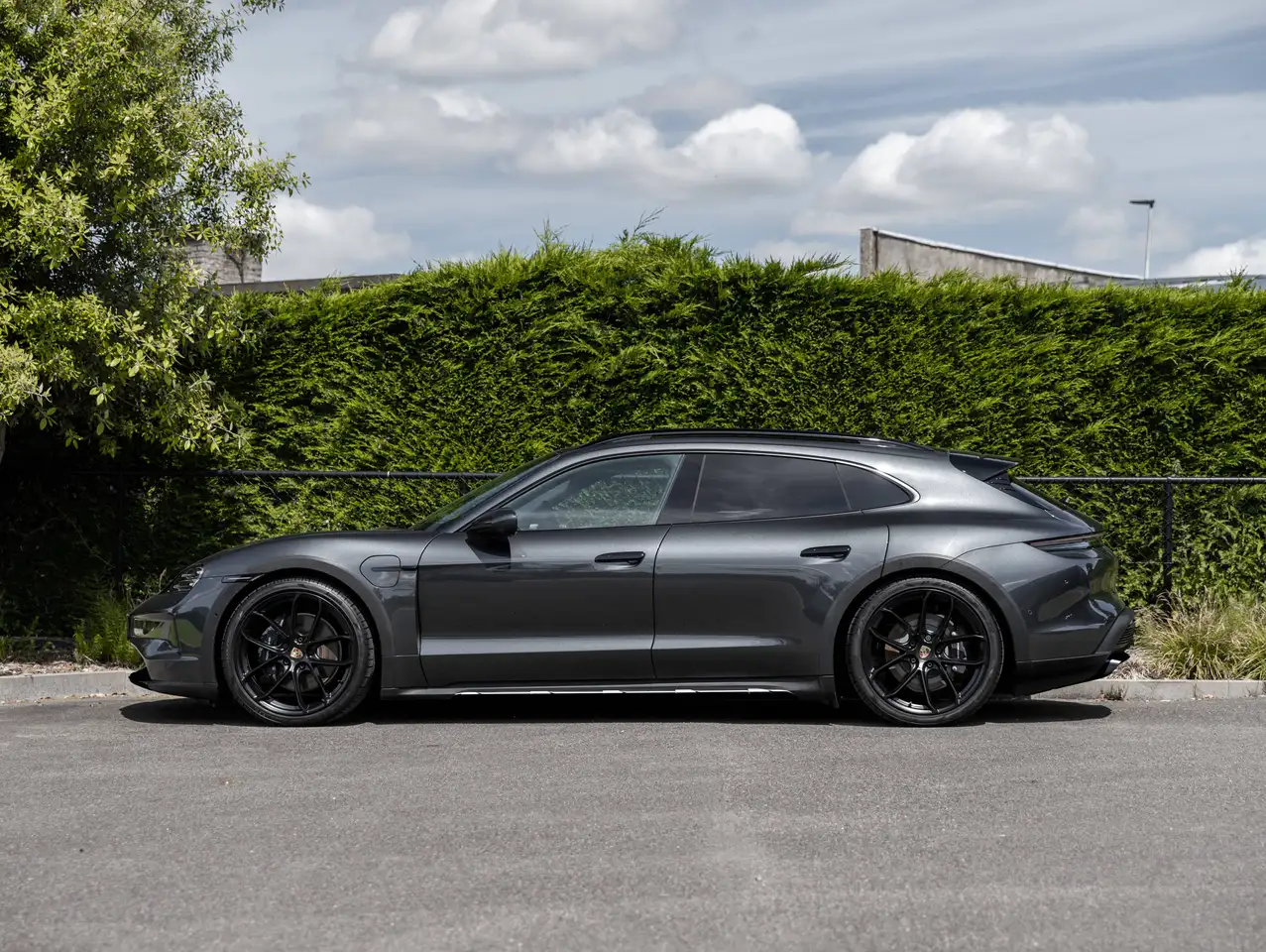 Porsche Taycan 4 CT FACELIFT BATT+/PANO/AIR/HDMATR/360/ACC/18W/BOSE, миниатюра 3