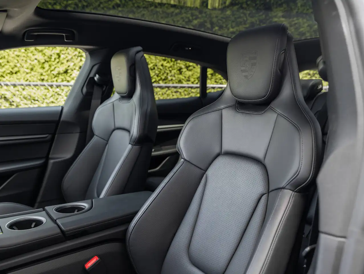 Porsche Taycan 4 CT FACELIFT BATT+/PANO/AIR/HDMATR/360/ACC/18W/BOSE, миниатюра 10