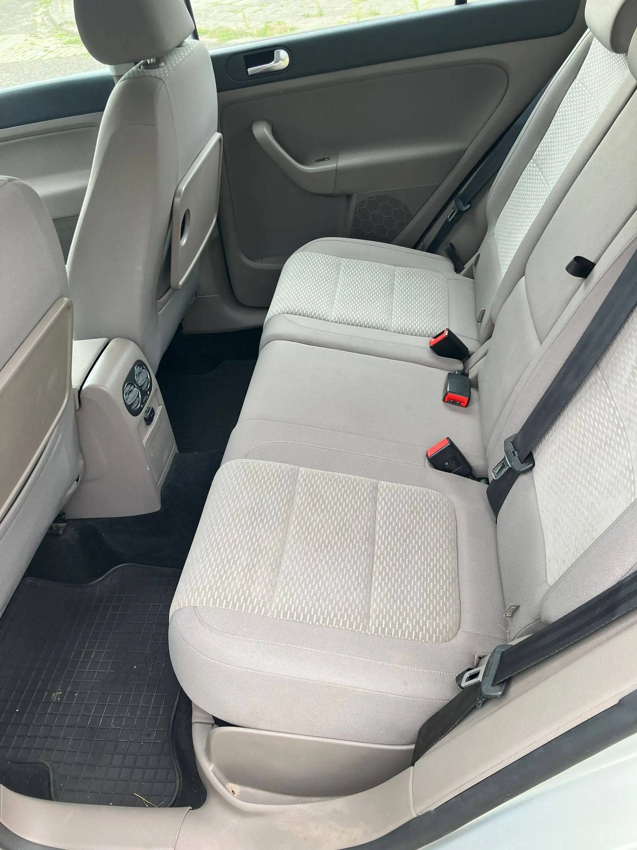 Volkswagen Golf Plus 1.4 TSI - Airco - Parkingssensoren + Keuring - Garantie — photo 15
