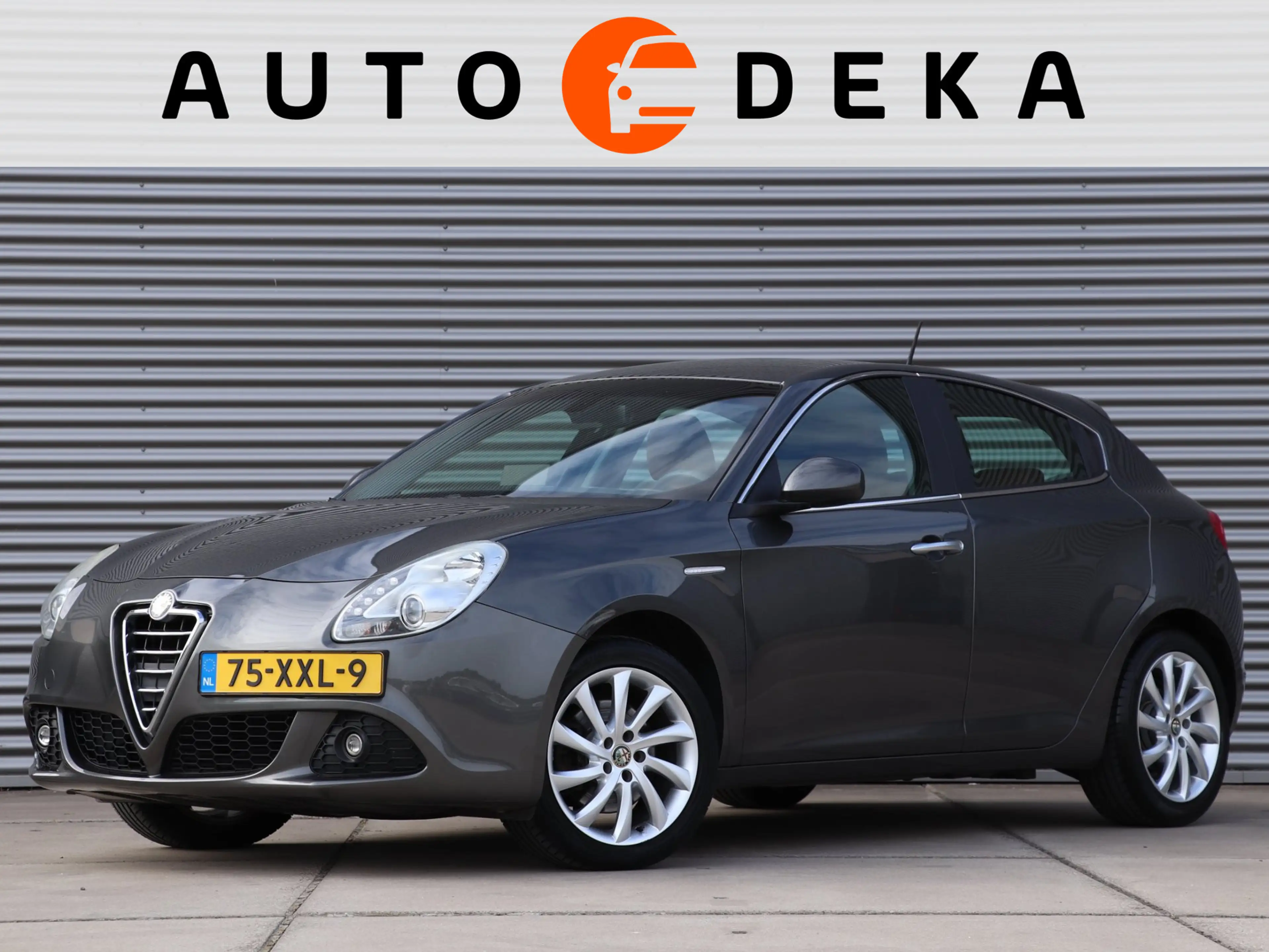 Alfa Romeo Giulietta 1.4 T Distinctive Automaat *Leder*Navigatie*Stoelv