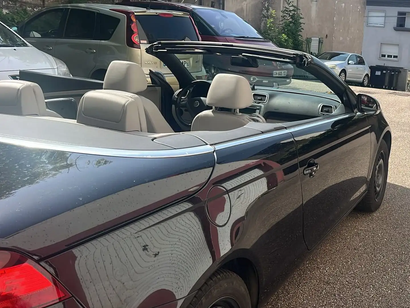 Volkswagen Eos Eos 1.6 16S FSI 115 Sportline Noir - 1