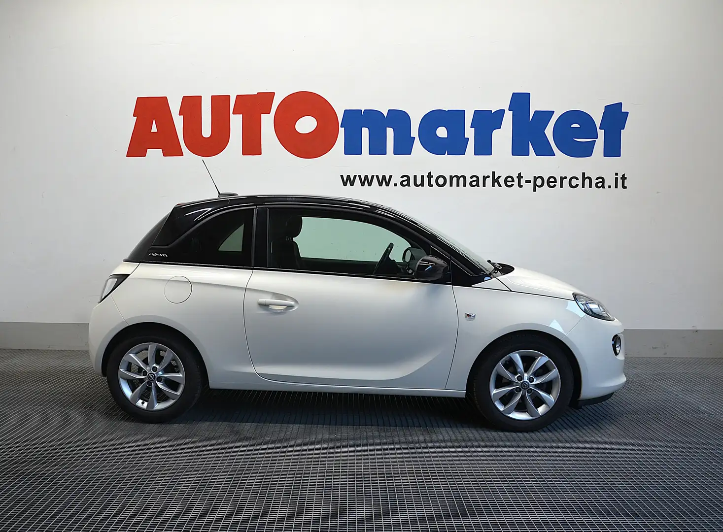 Opel Adam 1.2 Rocks 70cv Beige - 1