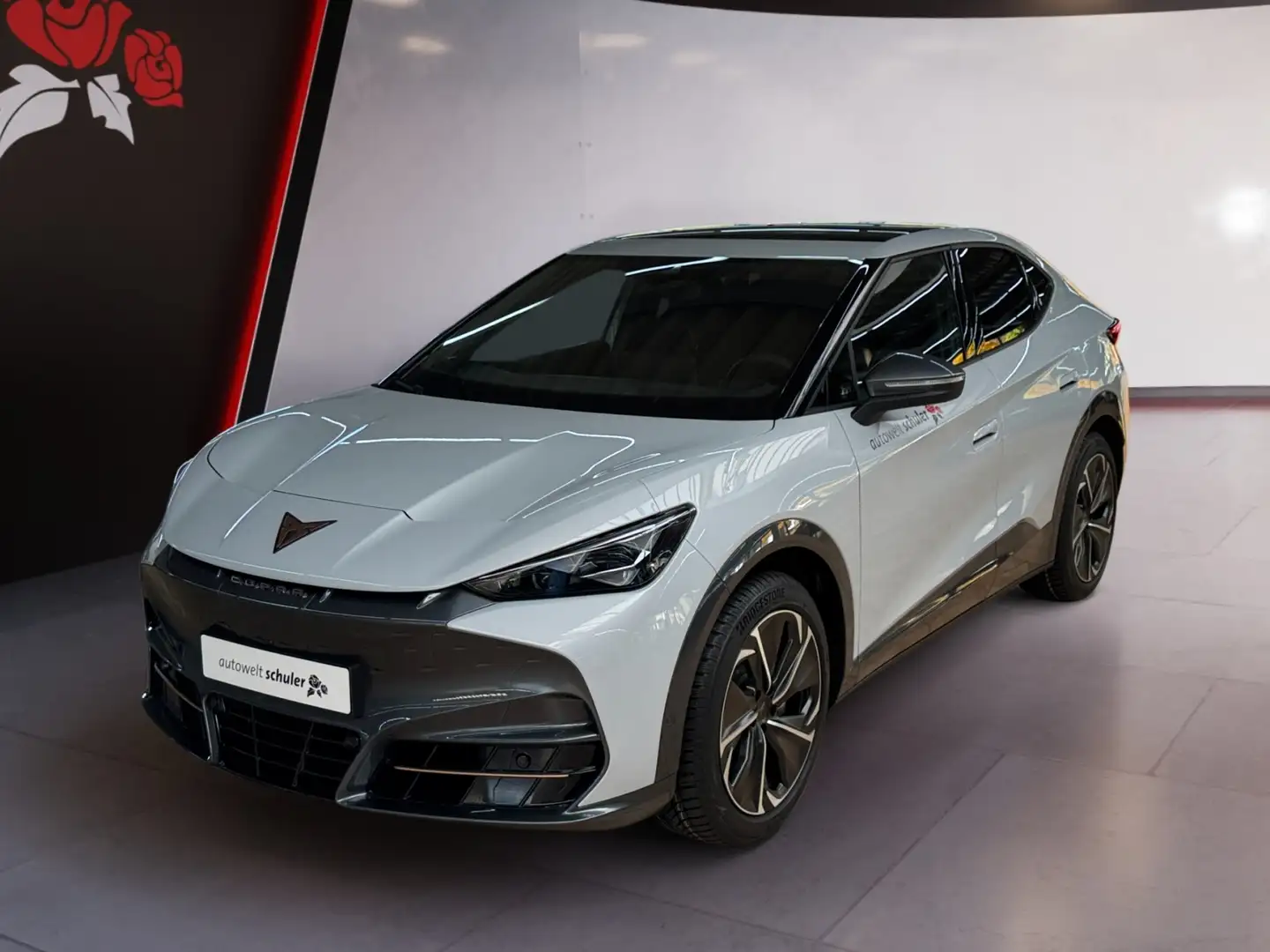 CUPRA Tavascan 250 kW 4Drive VZ 360° RFK PANO Silber - 2