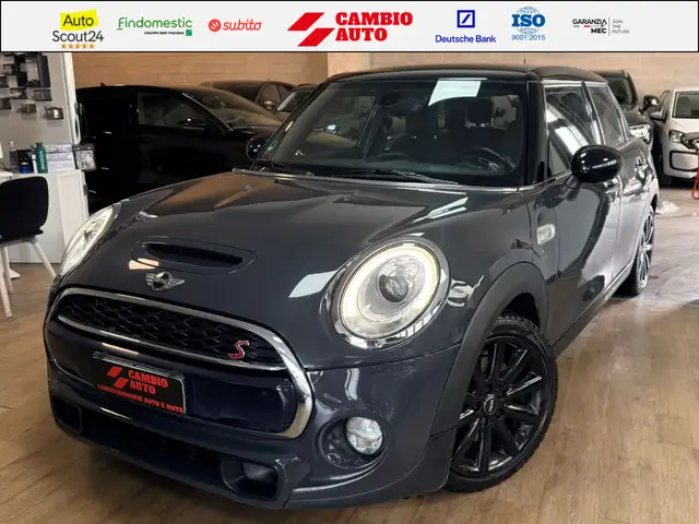 MINI Cooper SD Mini IV F55-F56 2014 2.0 Business 5p auto