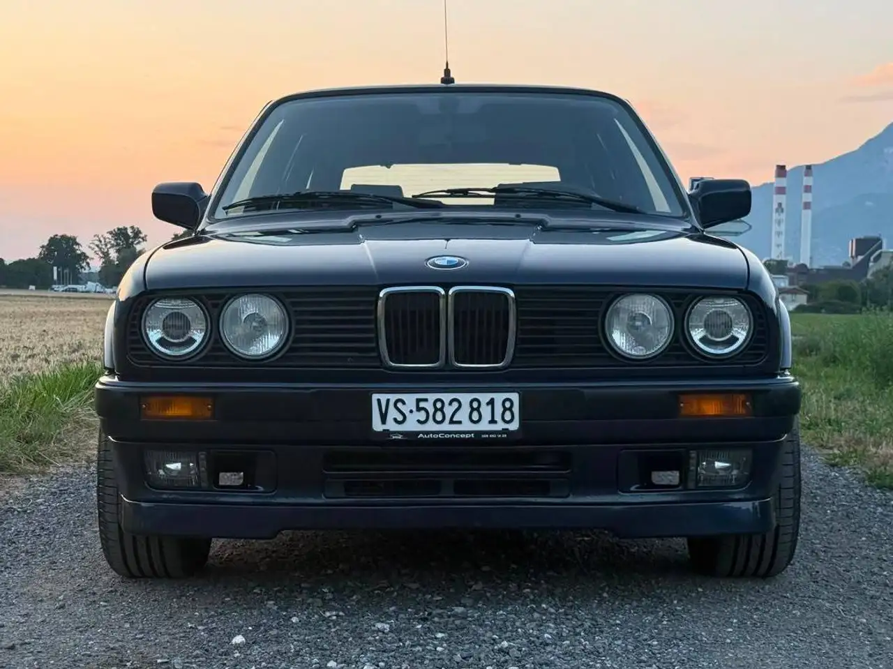 BMW 325iX Touring - restauré - Suisse, foto 2
