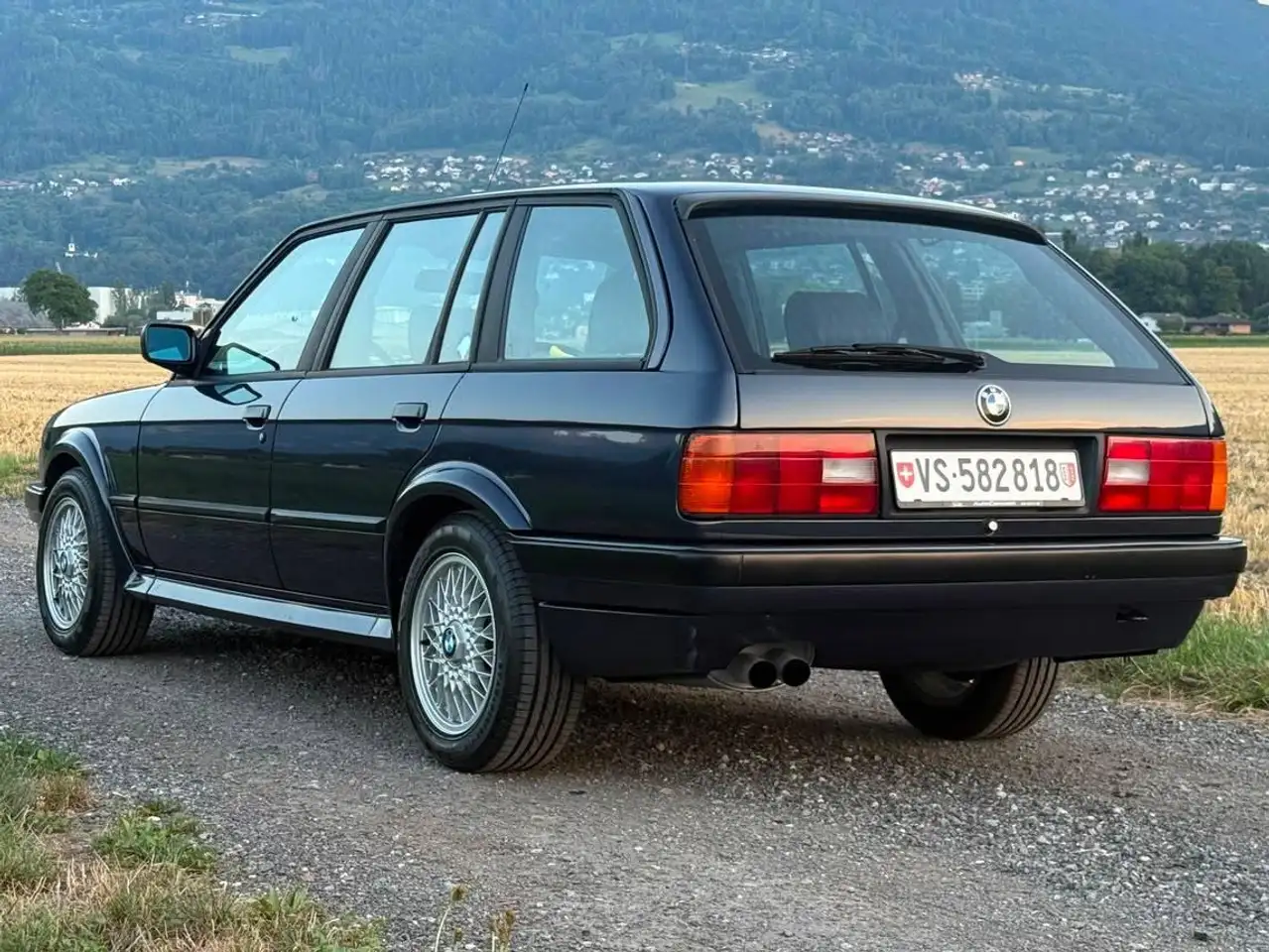 BMW 325iX Touring - restauré - Suisse, foto 4