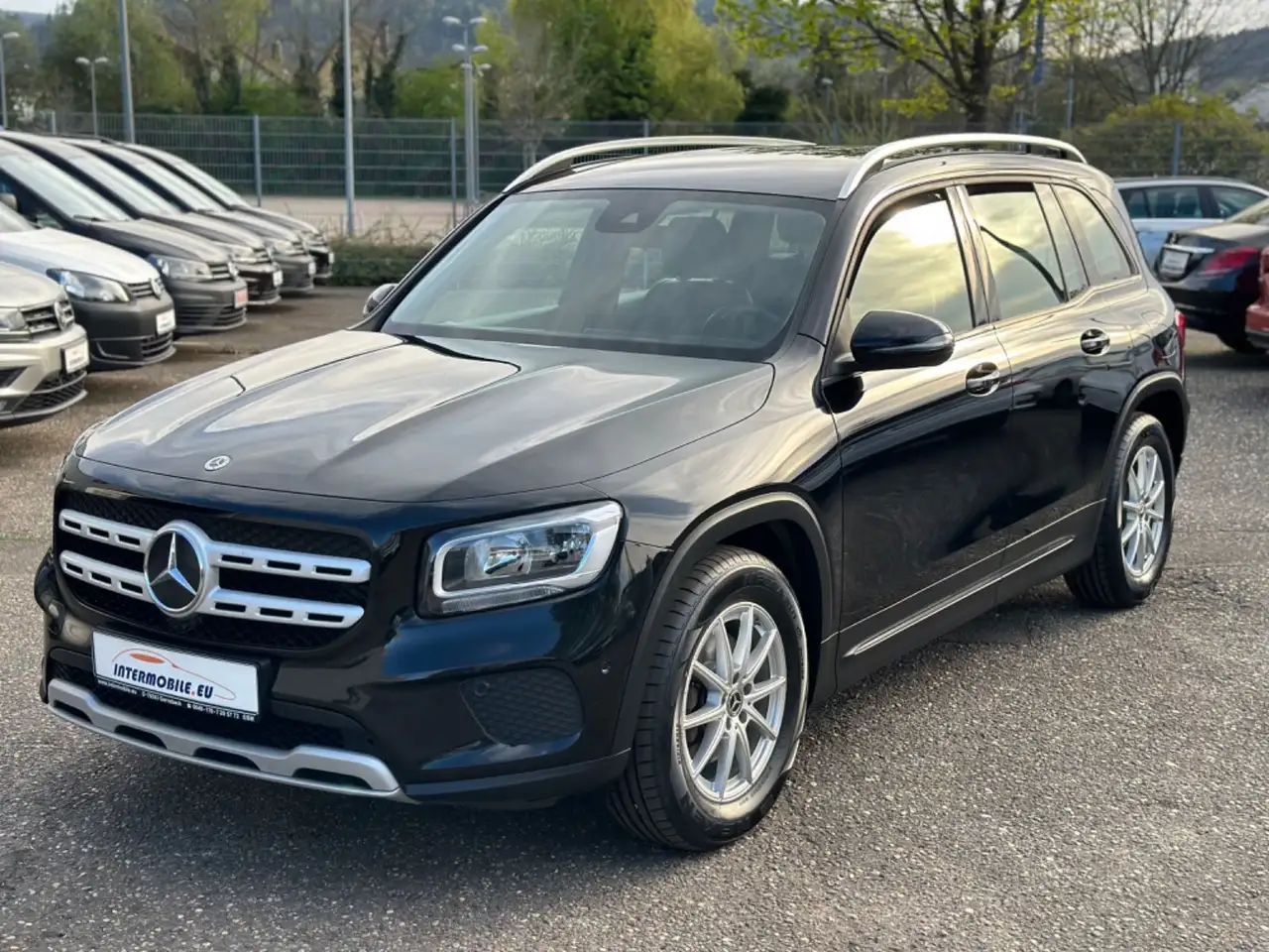 Mercedes-Benz GLB 180