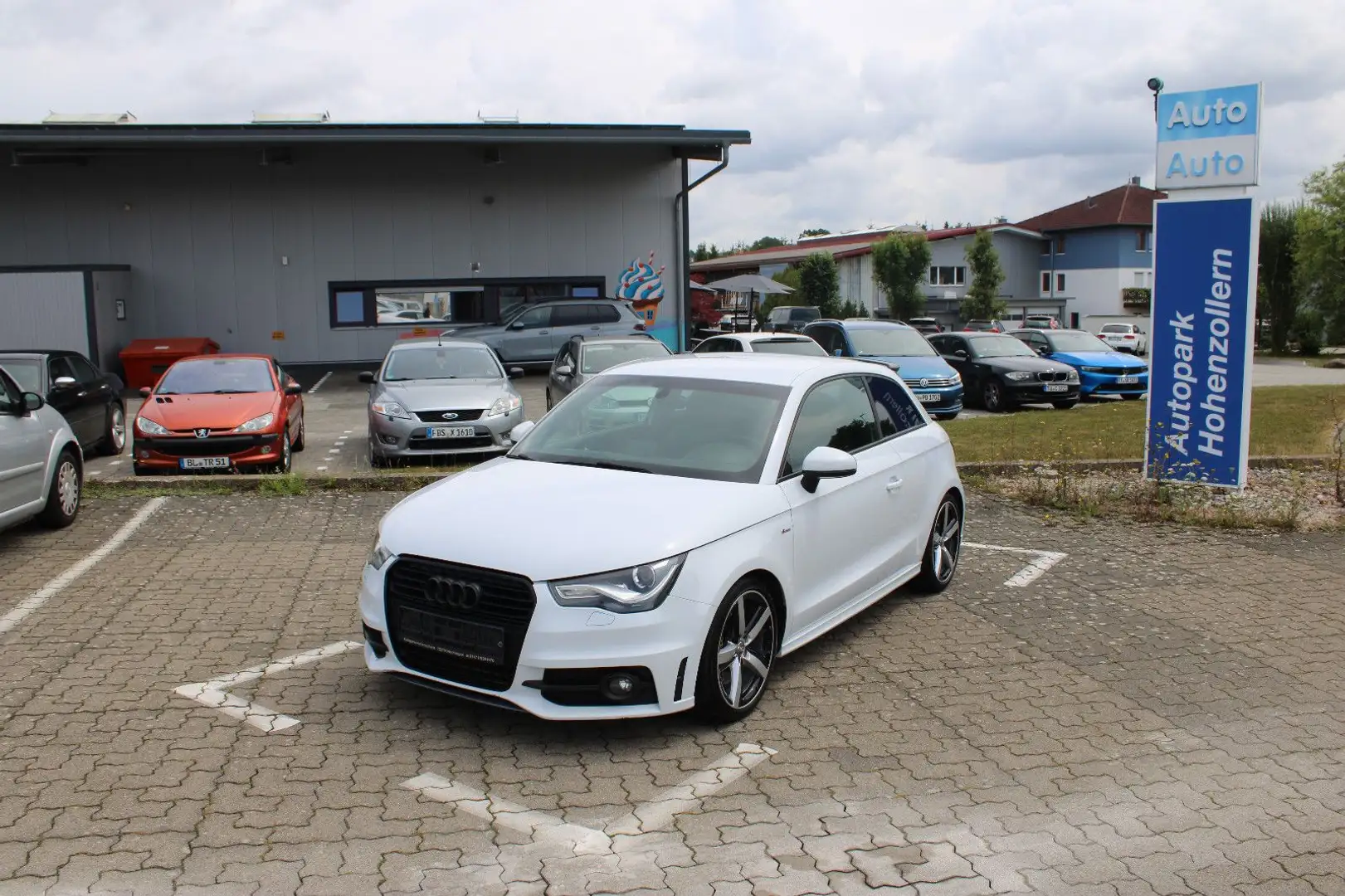 Audi A1 1.4 TFSI S line Sportpaket *KW FAHRWERK*BOSE* Blanc - 1