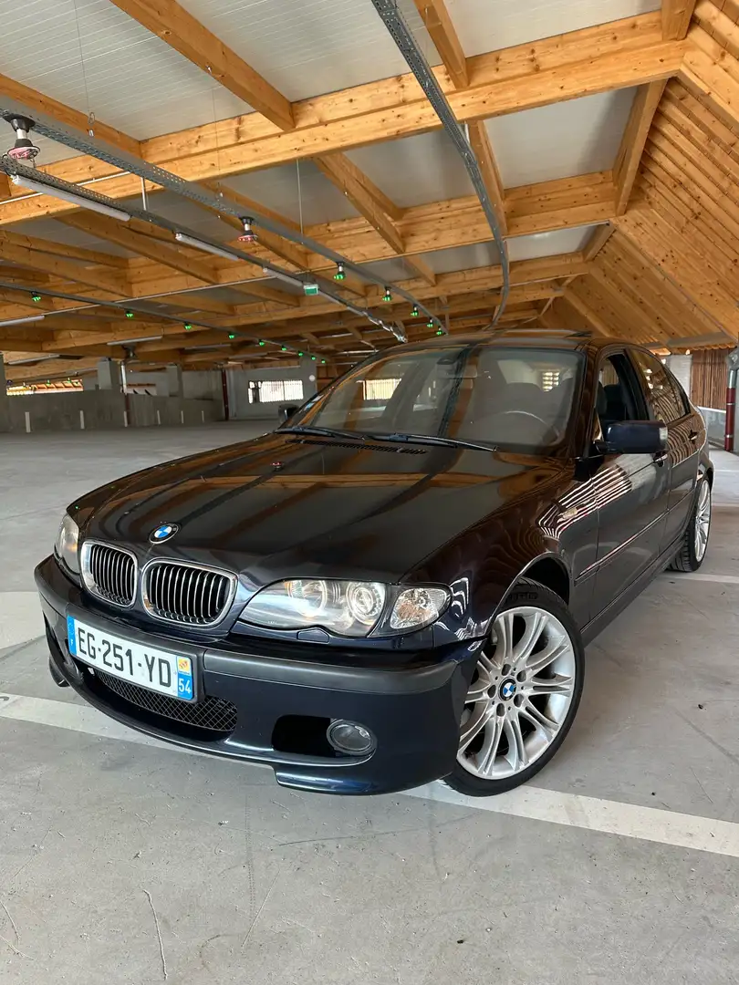 BMW 330 330d individuel M Bleu - 1