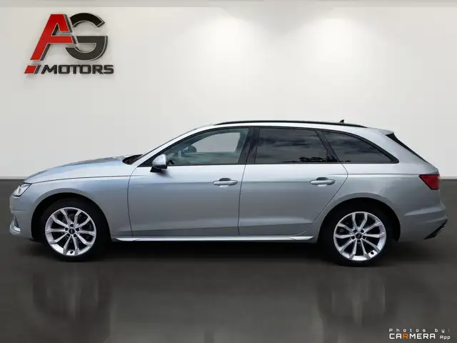 Audi A4 Avant view 8