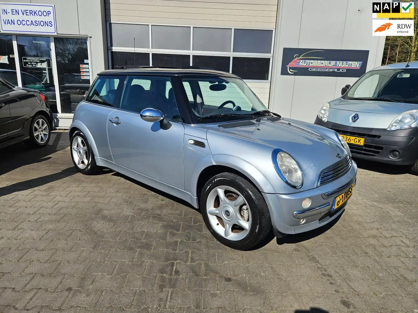 MINI Cooper Mini 1.6 Chili PANODAK..LEER..AIRCO Gri - 1