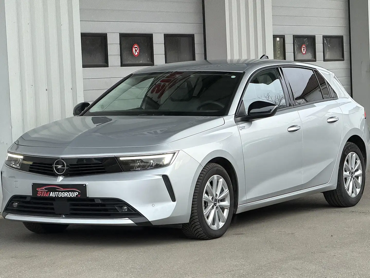 Opel Astra 1.2/Benzine/Led/Carplay/Camera/Euro6d/Garantie Argent - 1