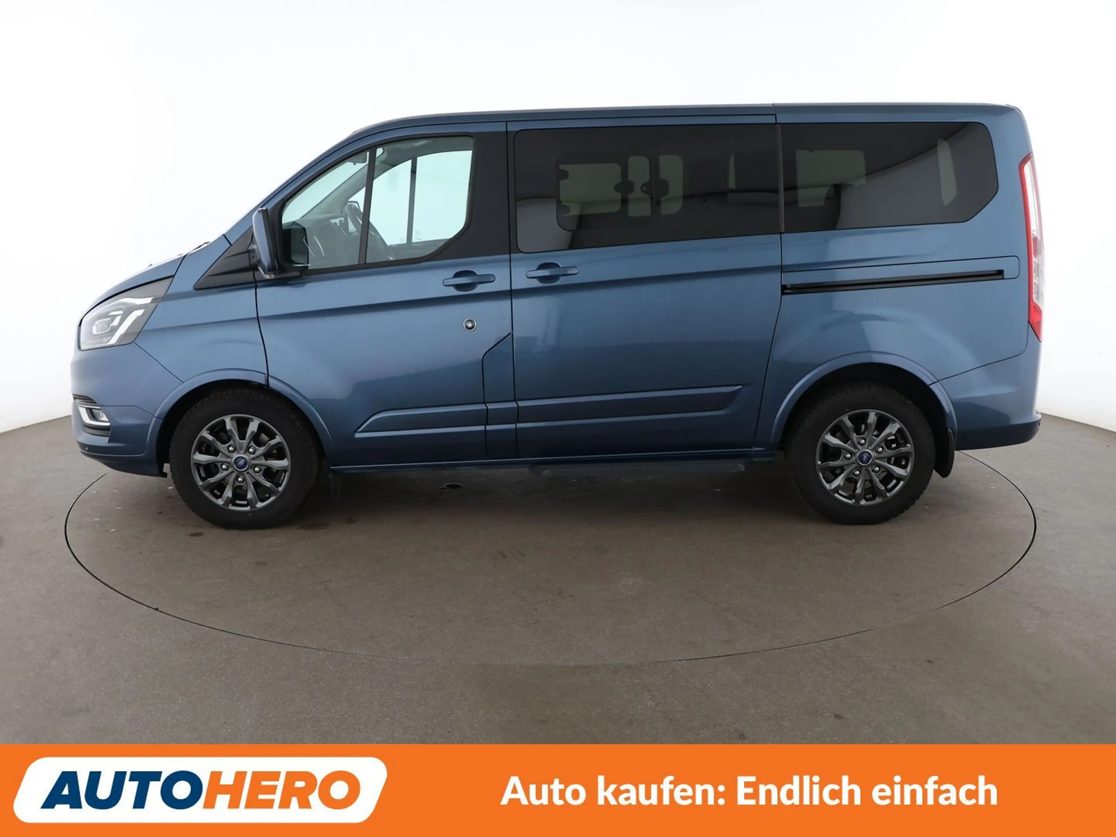 Ford Tourneo Custom 2.0 TDCi 320 L1 Tourneo Titanium X Aut.*NAVI*ACC* — photo 3