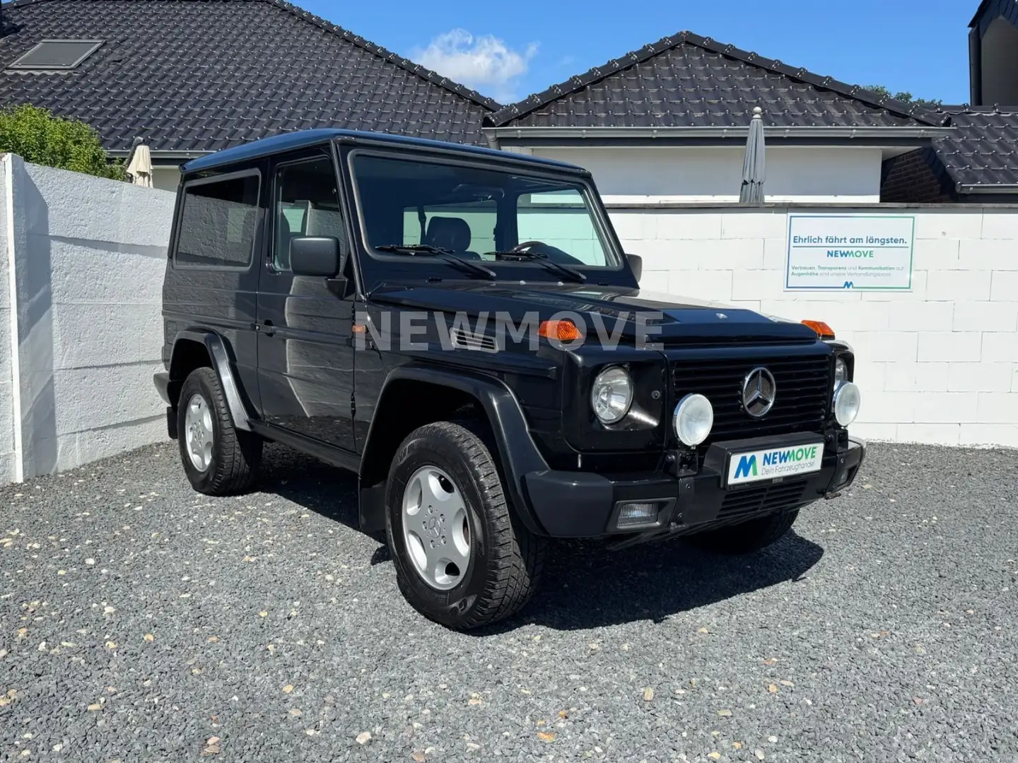 Mercedes-Benz G 300 TD Station Wagon Tempomat Schiebedach SHZ Zwart - 1
