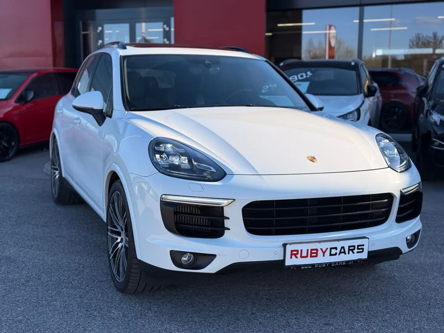 Porsche Cayenne 3.0 Diesel Platinum Edition Weiß - 1