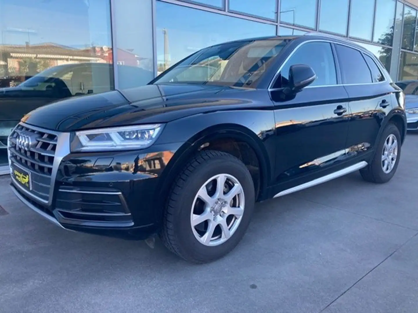 Audi Q5 Q5 40 2.0 tdi Business quattro 190cv s-tronic Schwarz - 1