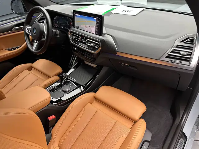 BMW X3 view 12