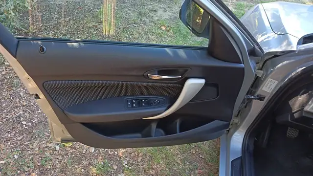 BMW 1 Series view 7