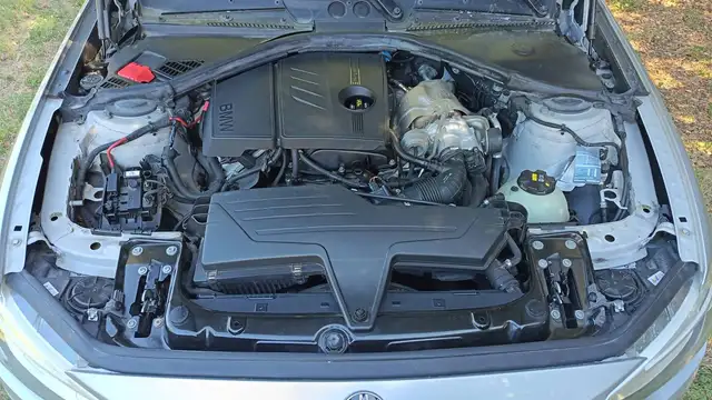 BMW 1 Series view 15