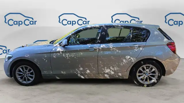 BMW 1 Series view 2