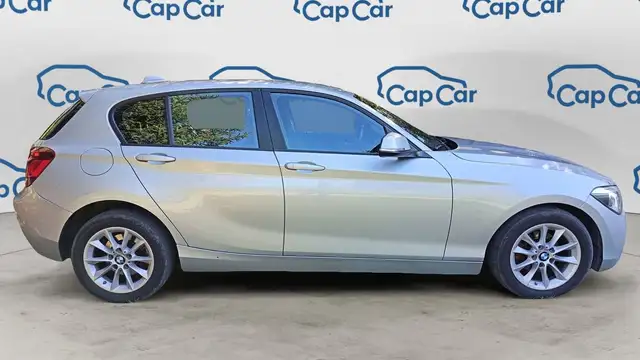 BMW 1 Series view 4