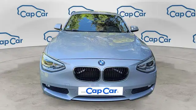 BMW 1 Series view 5