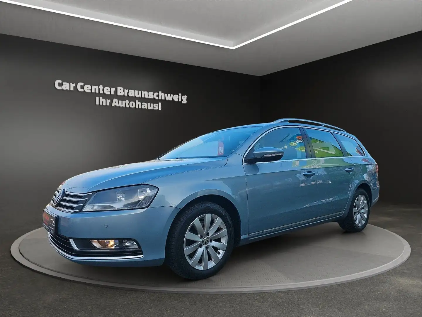 Volkswagen Passat Variant 2.0 TDI DSG Comfortline BMT+Navi+ Синий - 1