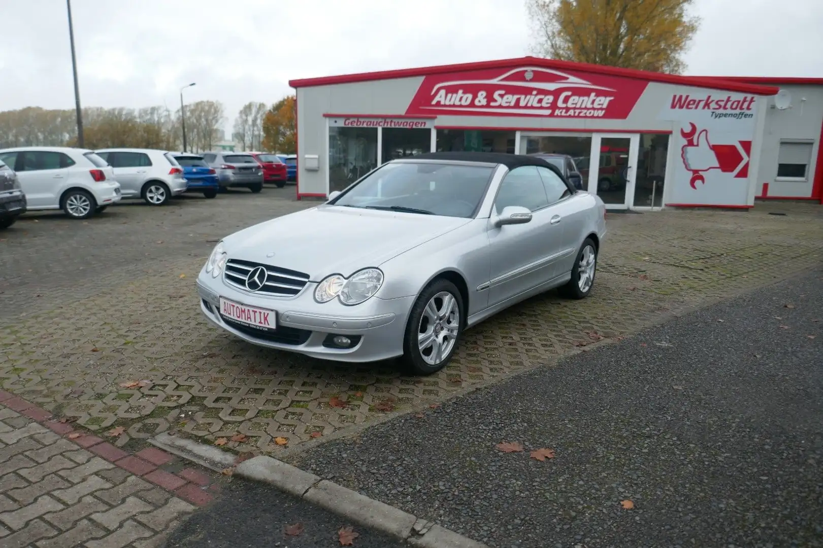 Mercedes-Benz CLK 200 1.8 KOMPRESSOR AVANTGARDE CABRIO AUTOM. Silber - 2
