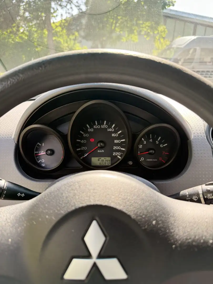 Mitsubishi Colt 1.3 Instyle - 2