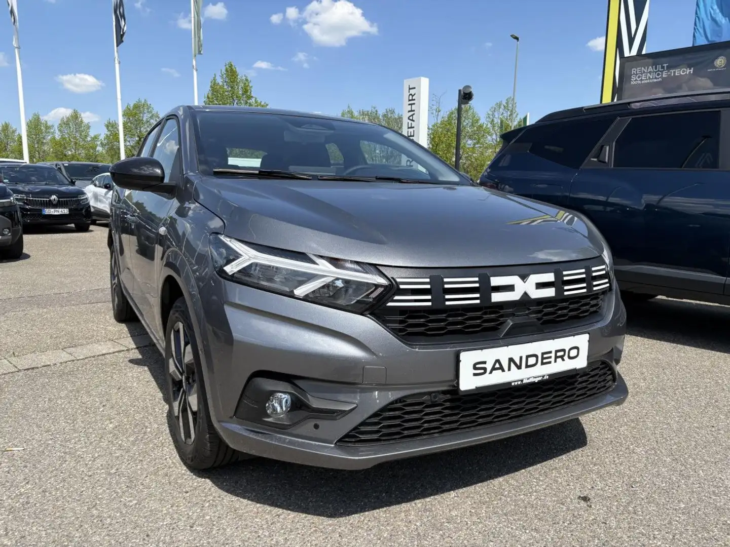 Dacia Sandero Journey TCe 90 Klima Einparkhilfe Gris - 2