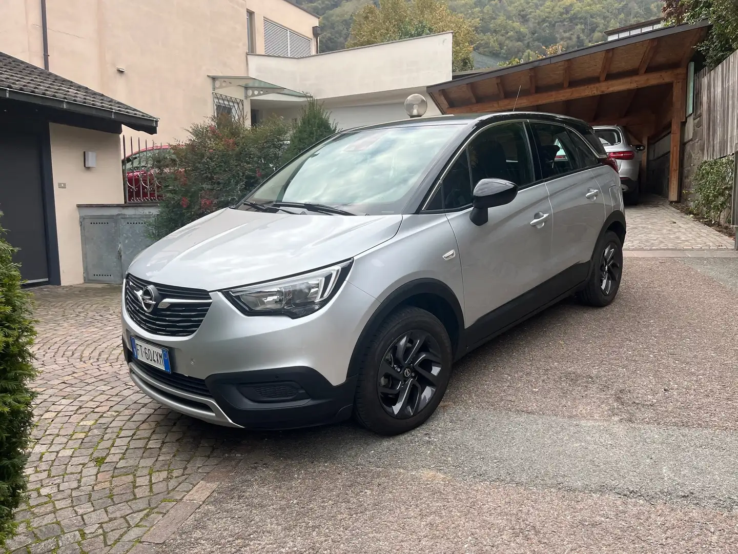Opel Crossland X Crossland X 1.2 Innovation s Silber - 2